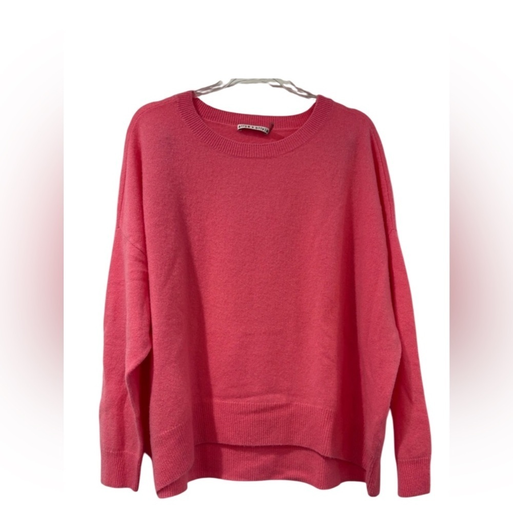 Alice + Olivia Vibrant Pink Crew Neck Sweater